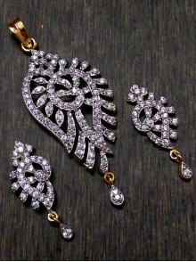 CZ Pendant With Earrings